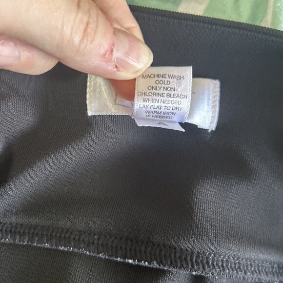 Ann Taylor Loft Women’s Little Black Dress Sz 4 EUC - Picture 7 of 8